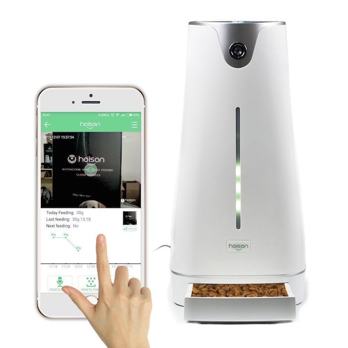 Smart Pet Feeder Innovation Essence
