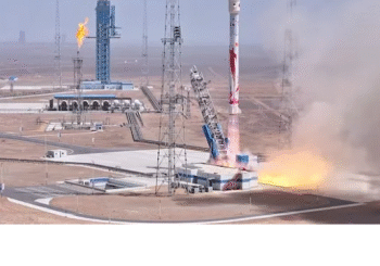 Zhuque-2E Y2 carrier rocket, a methane-powered rocket developed by LandSpace Technology