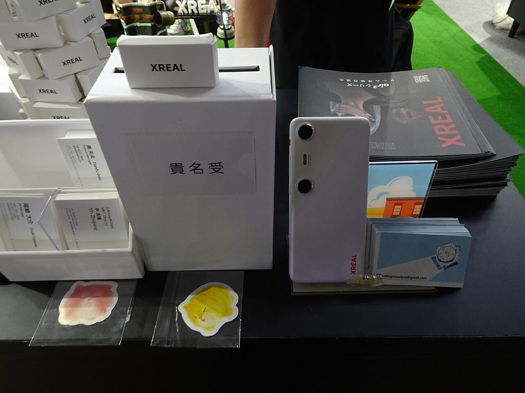 XREAL AURA: The First Android XR Glasses Put Gemini in View